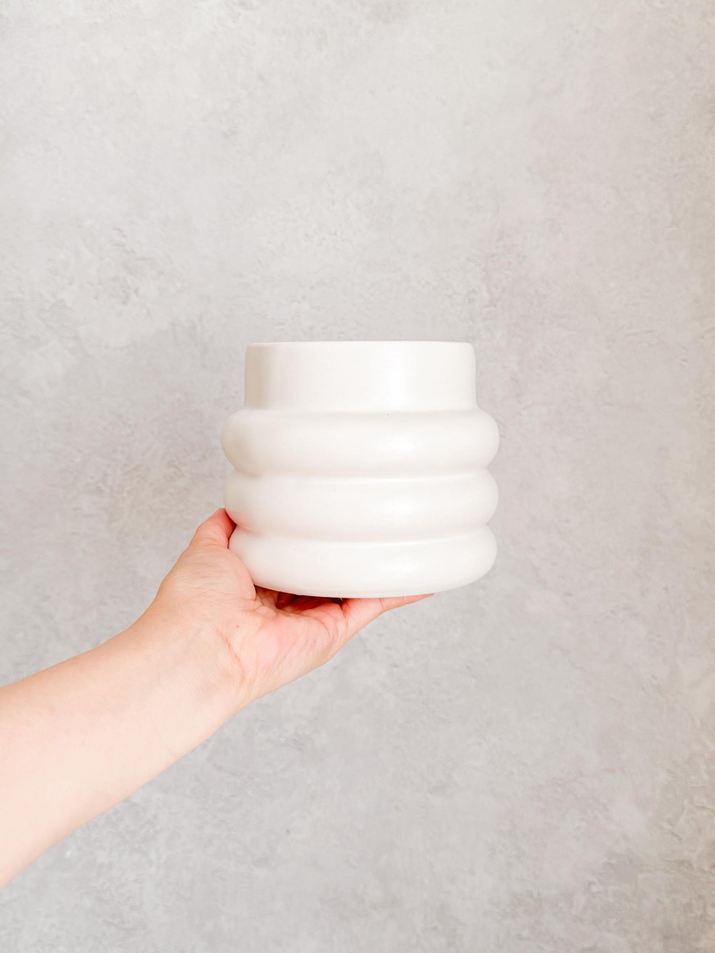 Modern Boho Ceramic Planter | horizontal ribbed planter, white indoor pot for plants, propagation planter, cute plant pots, plant gift idea